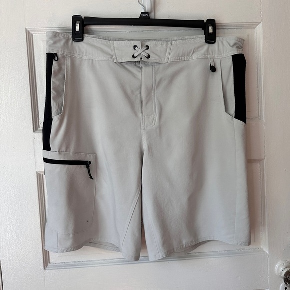 Magellan Outdoors Pro Angler Men’s Sz Lg Board Shorts Fishing Hiking Sportswear - Picture 7 of 16